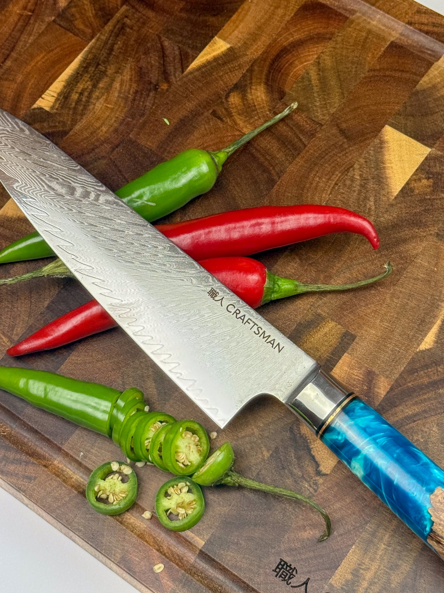 3-Piece Knife Set – Resin & Solidified Wood Handles (67-Layer Damascus Steel)