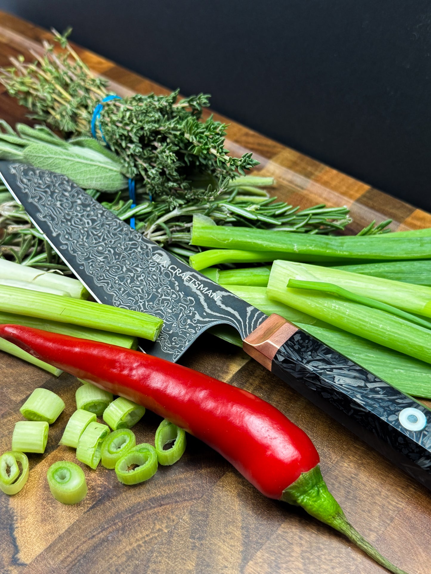 4-Piece Knife Set – Copper Bolster, Carbon Fibre Handles (67-Layer Damascus Steel)